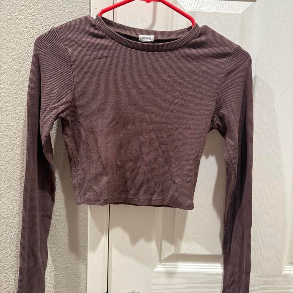 Brown Garage long sleeve crop top in a Small